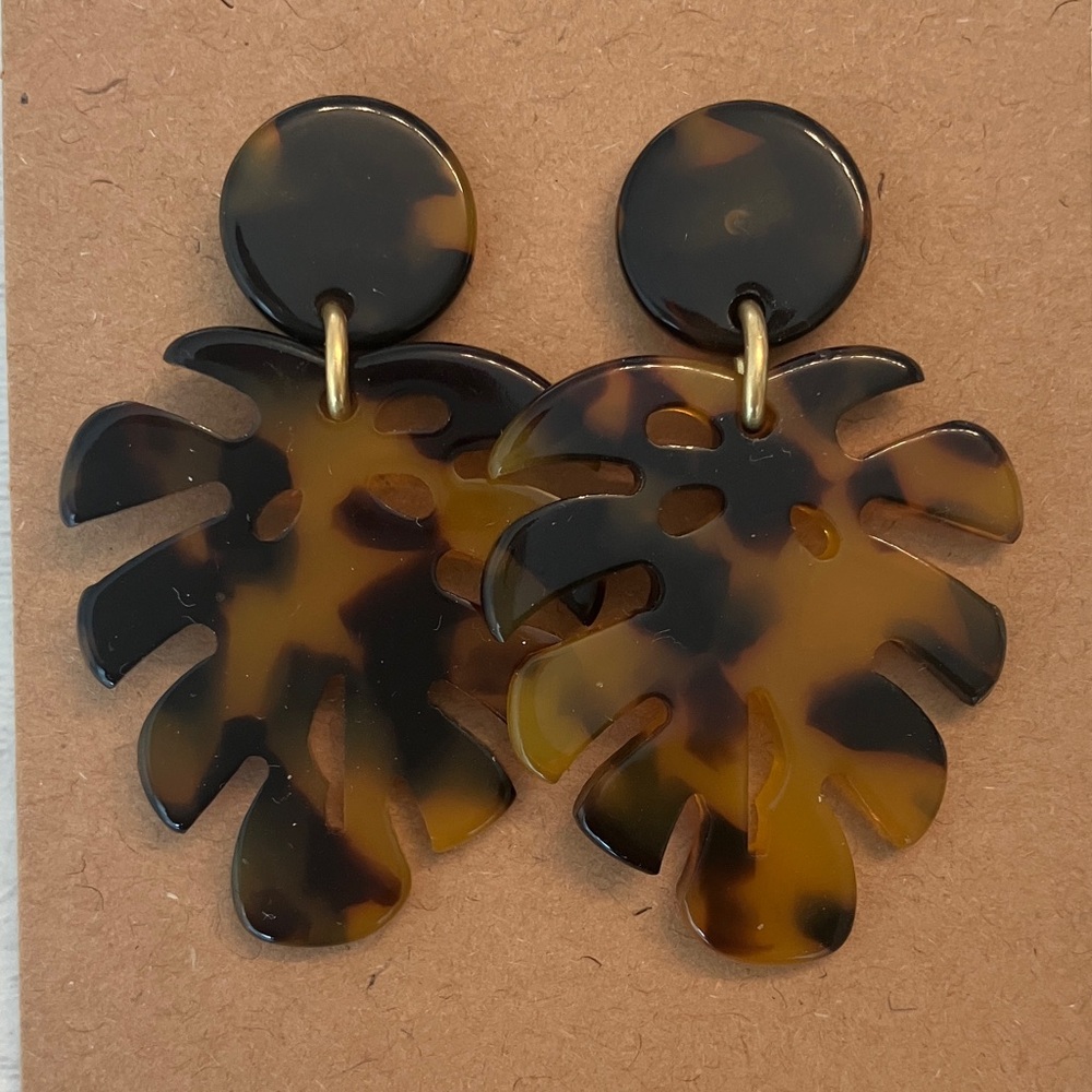 J. Crew Factory Tortoise Leaf Earrings - Picture 3 of 6